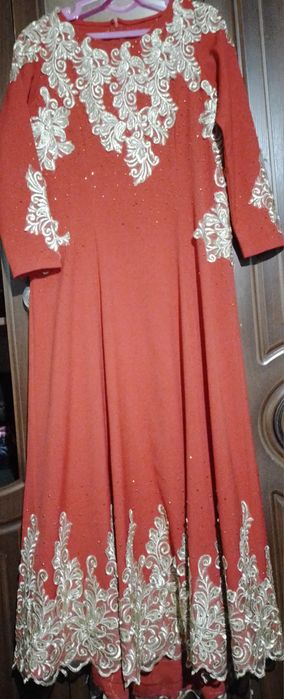 46 48 ólchamli liboslar holati yaxshi  kiyilmagan bor