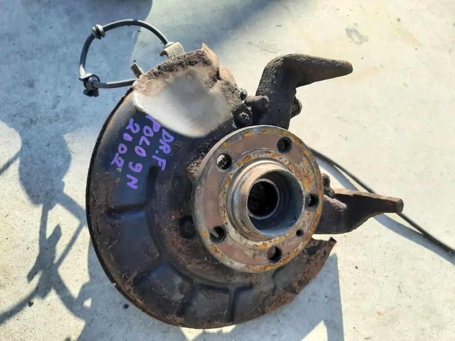 fuzeta dreapta fata vw polo 9n seat ibiza cordoba
