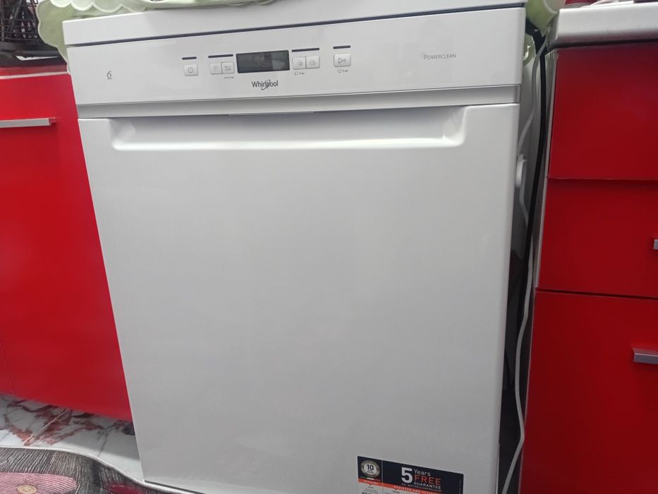 Masina noua de spalat vase Whirlpool