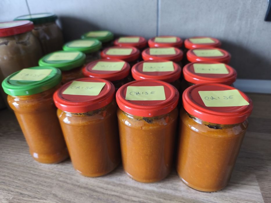 Gem de caise  310 gr/18 lei