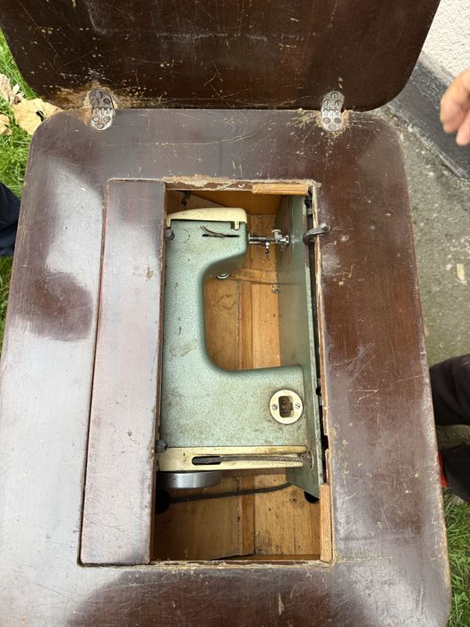 Masina de cusut vintage Ileana