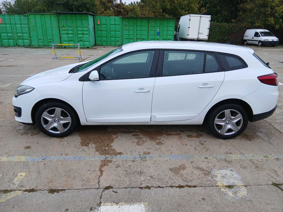 Renault Megane 2015 luna 11 euro 6