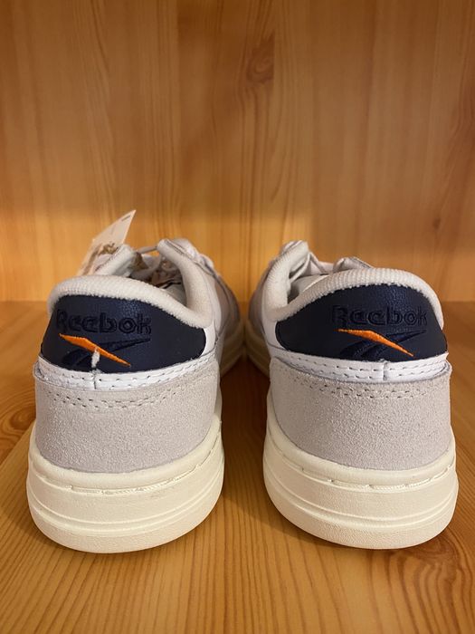 Reebok - LT Court