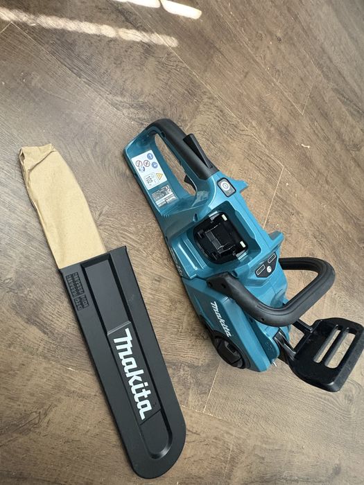 НОВ Трион Makita верижен, акумулаторен