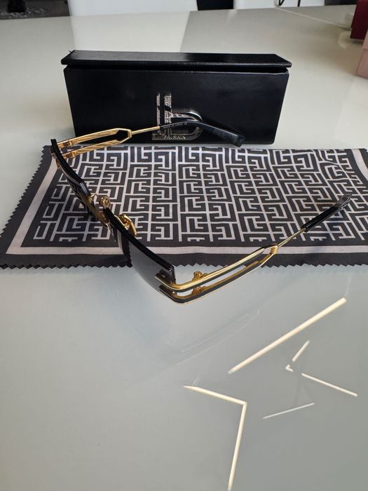 Очила balmain 100% оригинални нови