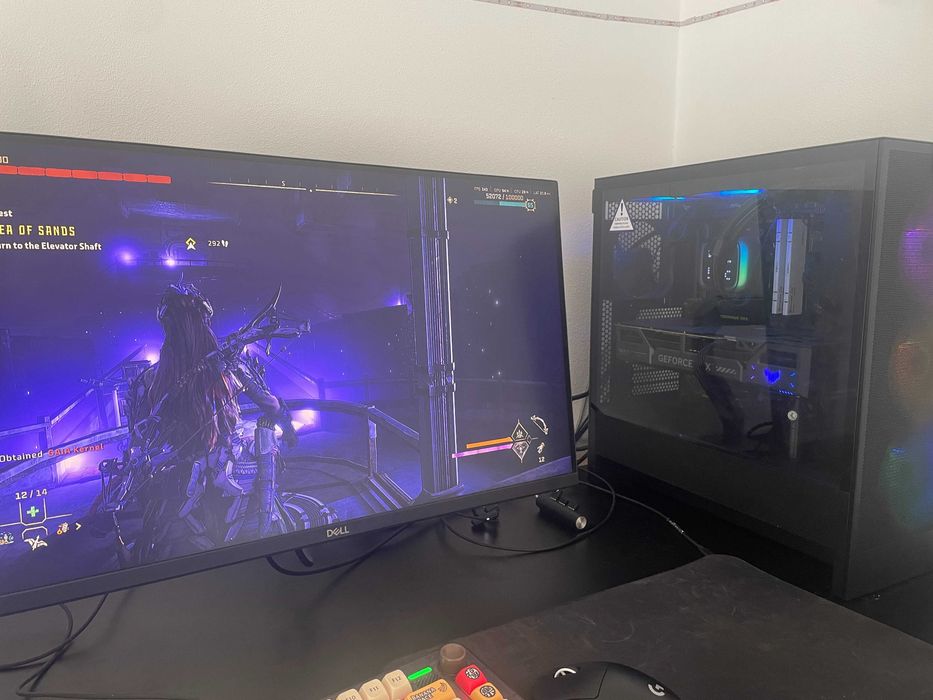 PC Gaming Ryzen 7 9800x3D, Asus TUF RTX5070TI, 32 GB RAM