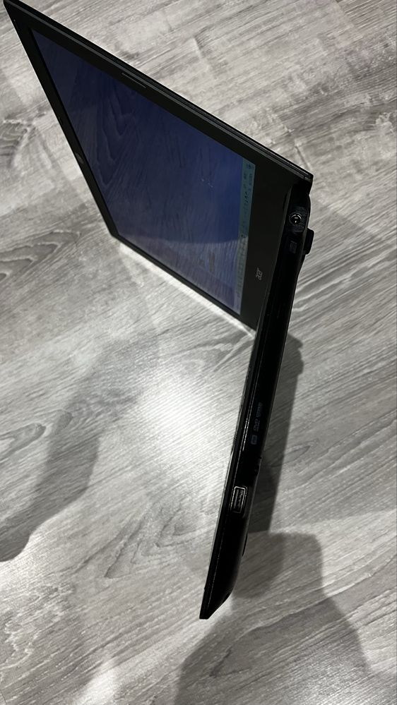 Acer Aspire E 15 E5-573-P4UN Лаптоп,ТОП състояние