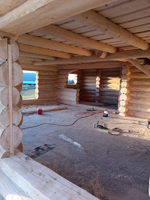 Cabane lemn rotund