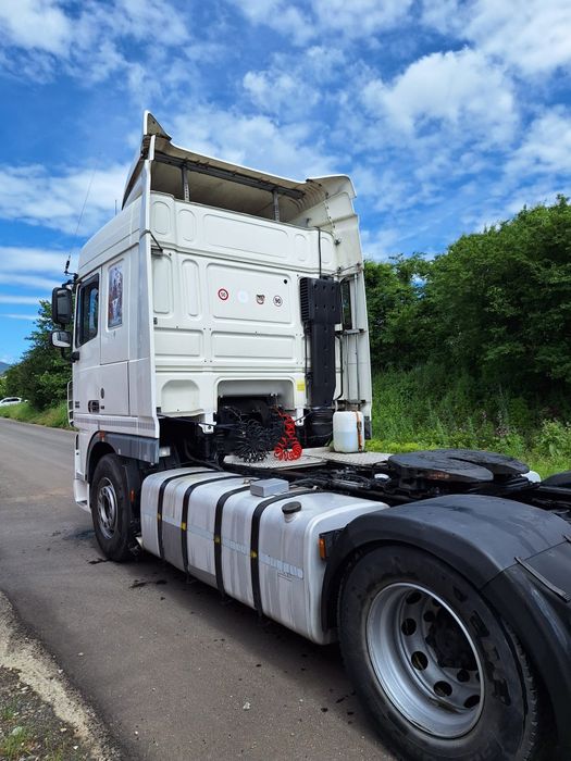 Cap tractor Daf XF 105.460