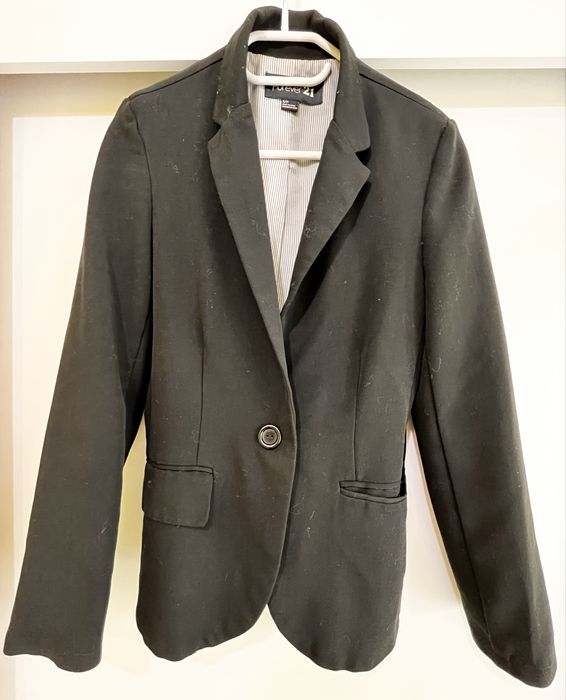 Сака и дънково яке