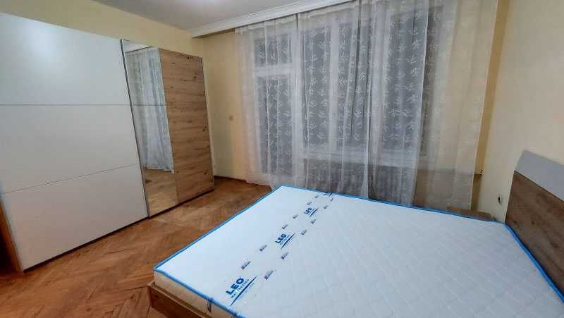 Тристаен ап. под наем в кв. Гео Милев