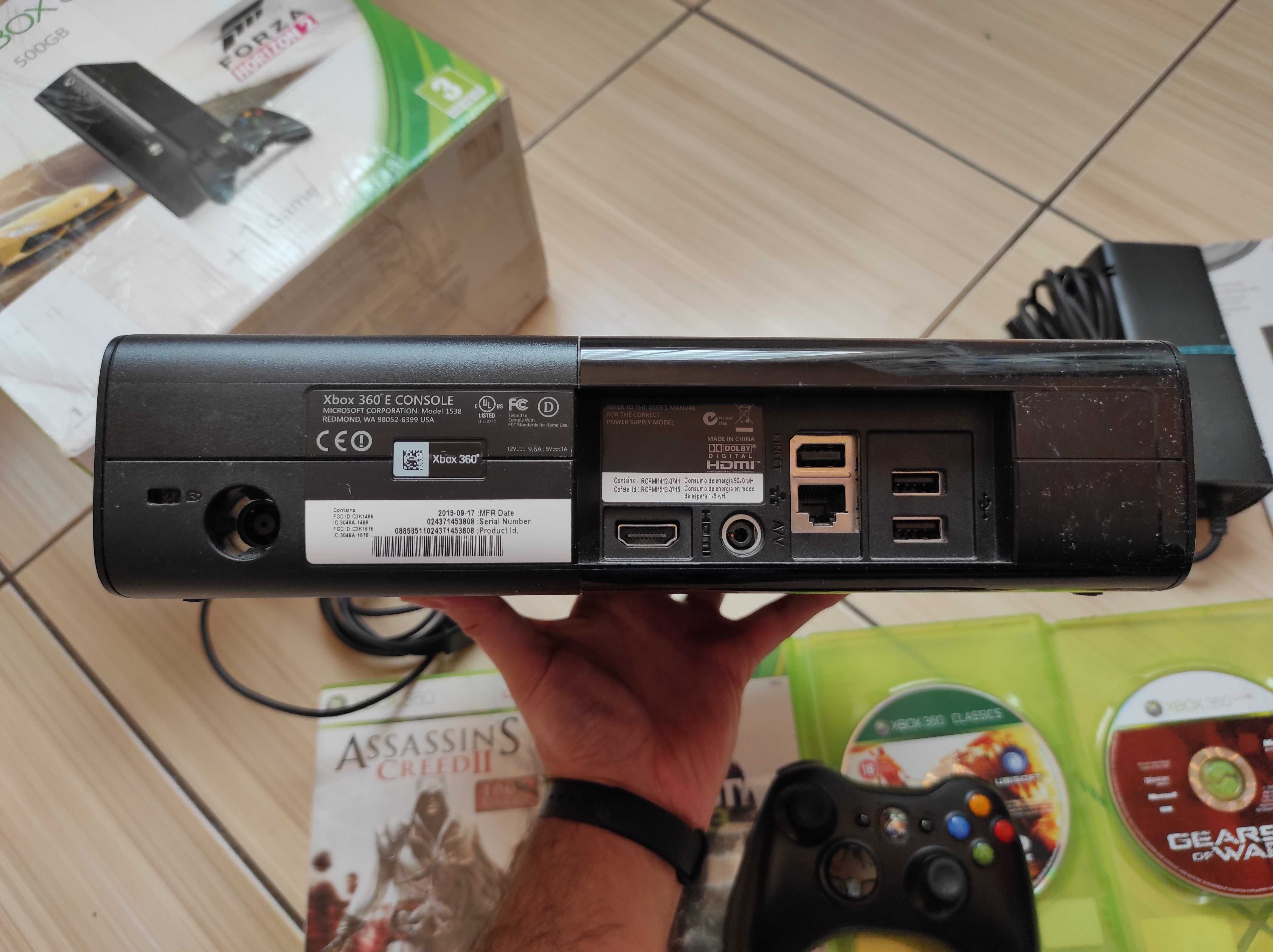 Xbox 360 full box HDD 250GB accesorii originale si jocuri incluse