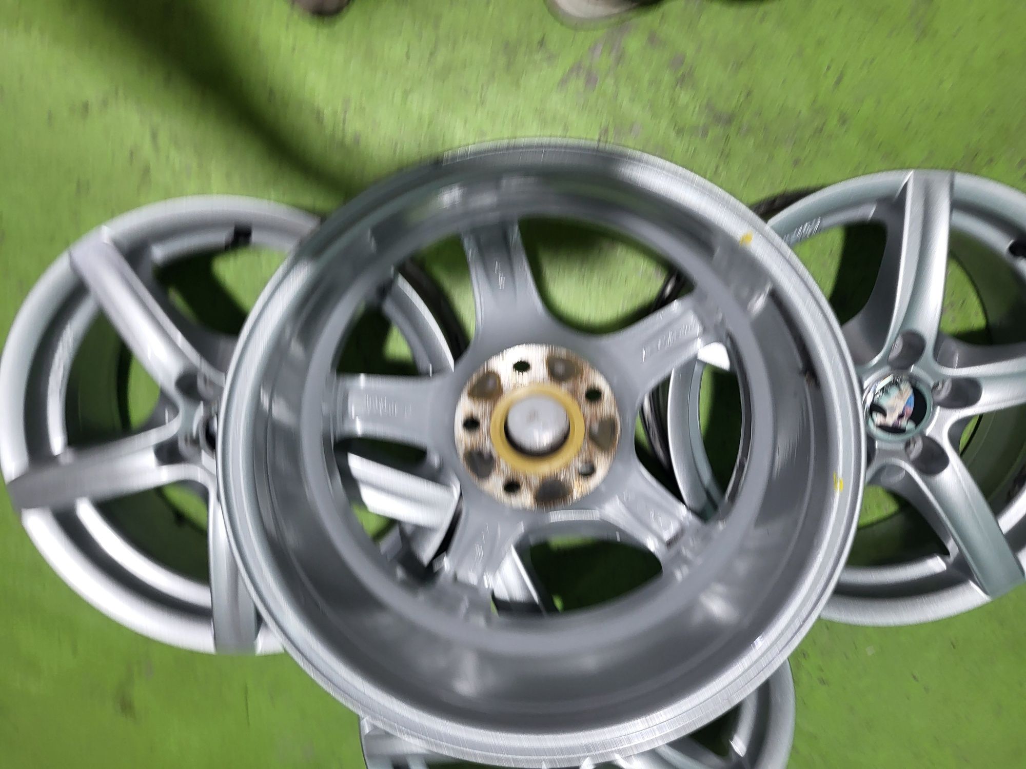 16 5x112 Skoda лети джанти 5х112 шкода