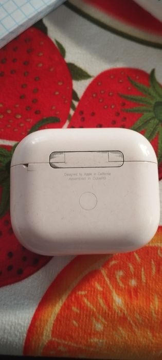 Air pods 3 holati yaxshi