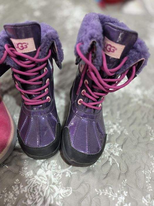 UGG номер 31,26,29