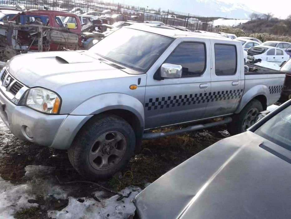 НА ЧАСТИ! Nissan Navara 2.5di, Outlaw