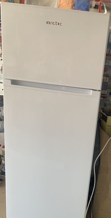 Frigider Arctic ,predare personal