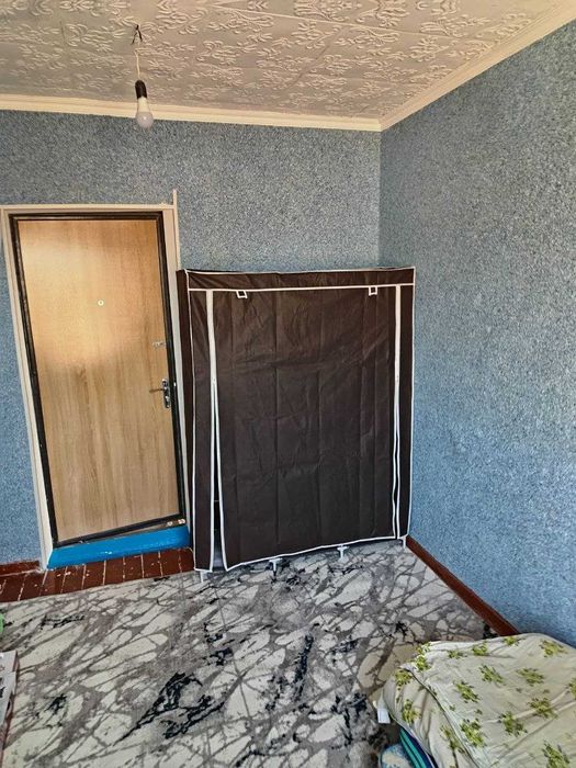 Продается 1/4/4 кв массив Ялонгоч №54 Жамила