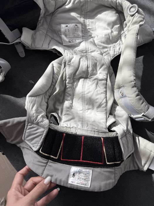 Marsupiu Ergobaby Omni 360 cu Husa de iarna originala