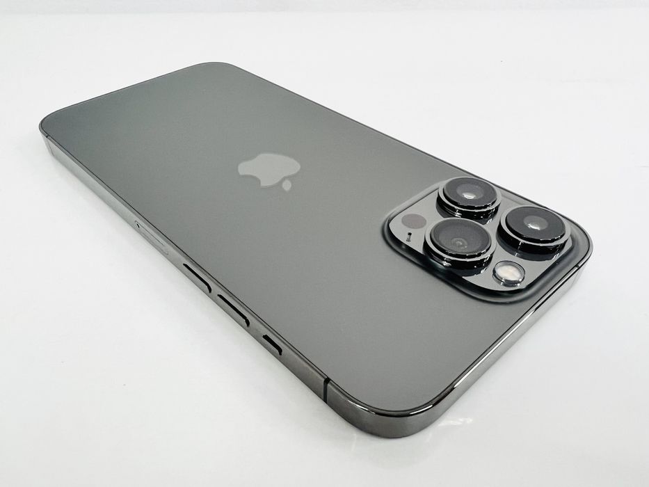 Apple iPhone 13 Pro 128GB Graphite Отличен! Гаранция!