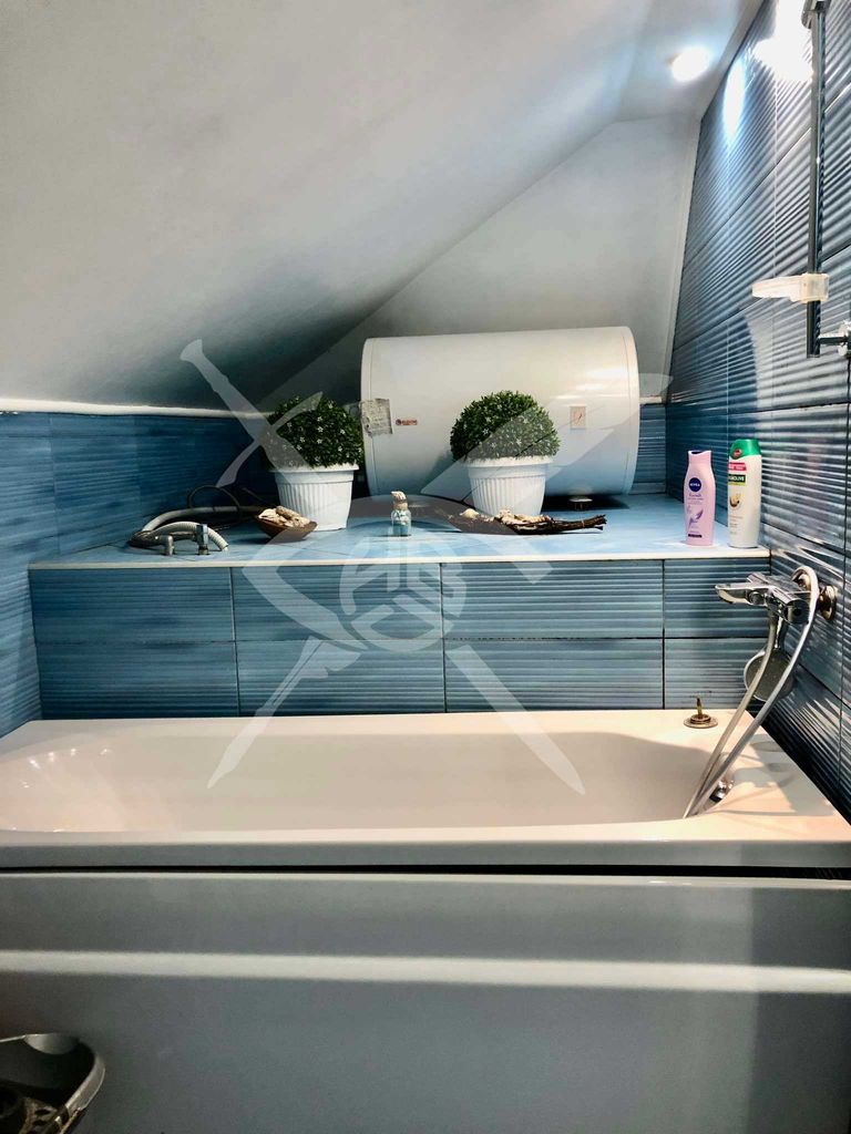 Дава се под наем Двустаен апартамент в Варна, Конфуто - 88 кв.м за 500 € - Снимка #4