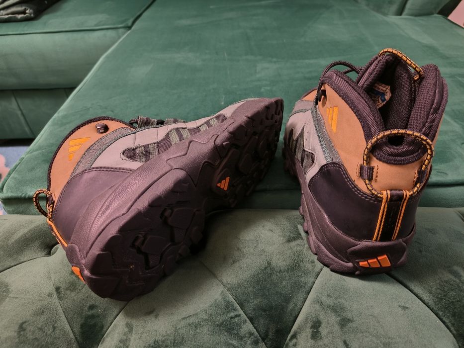 Ghete, adidasi, munte, bocanci, munte, adidas, drumetie, originali