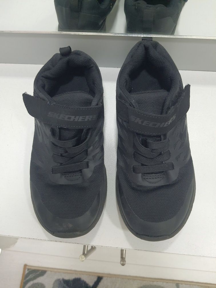 Уникални ,леки маратонки SKECHERS 33.5 р-р