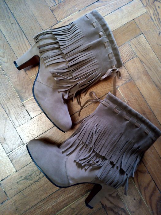 2 чифта нови боти номер 41