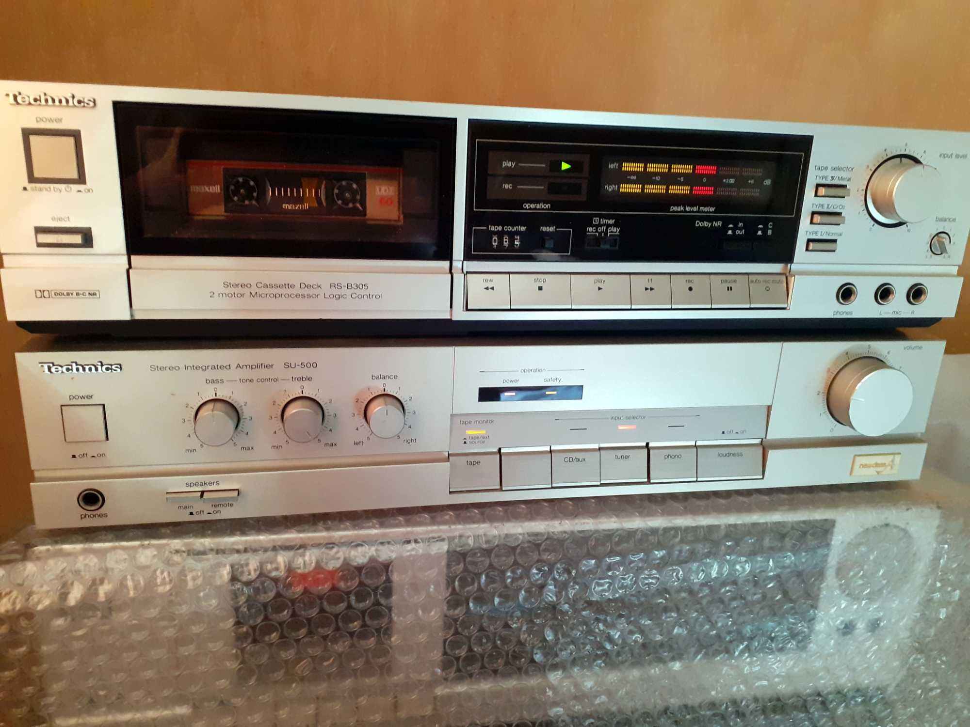 Дек и усиловател Technics - комплект като нови.  ПРОМОЦИЯ.