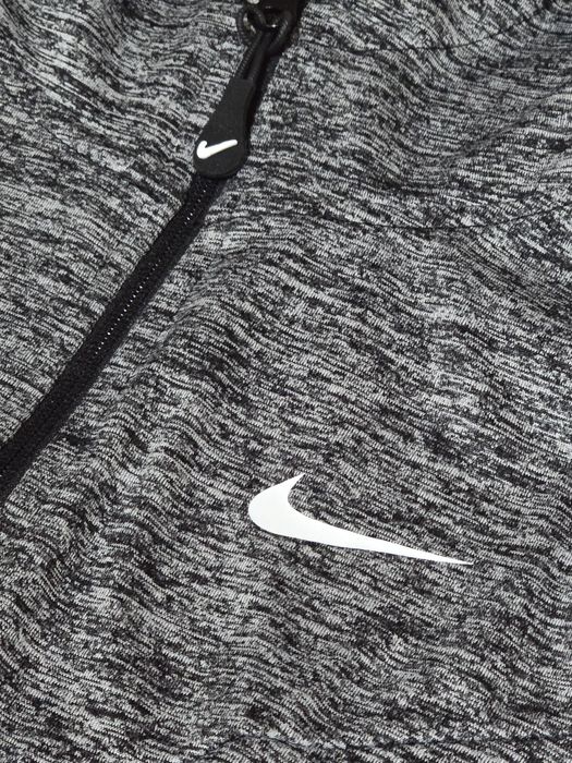 Nike Therma-Fit Sweatshirt