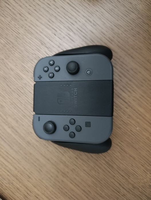 Nitendo switch black (без кутия) като нов