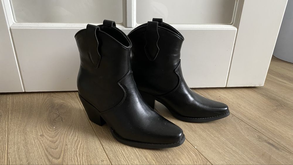 Женские ботинки новые