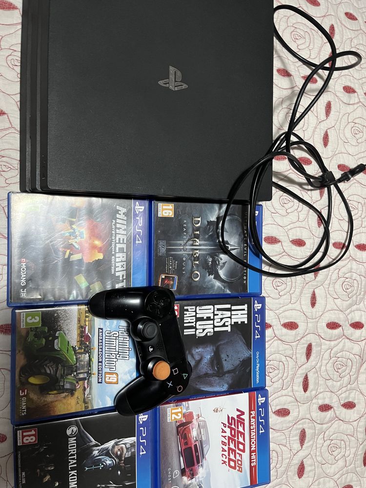 Playstation 4 pro +6 jocuri