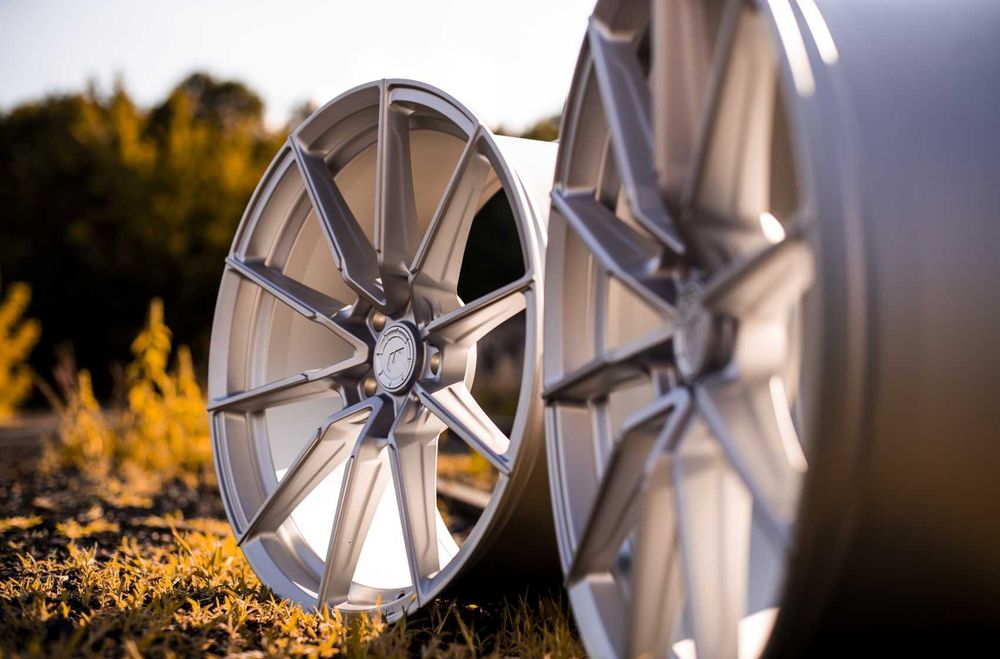 Jante Semi-Forjate Japan Racing / SL02 Silver / BMW F10 F11 F16 G30 M2