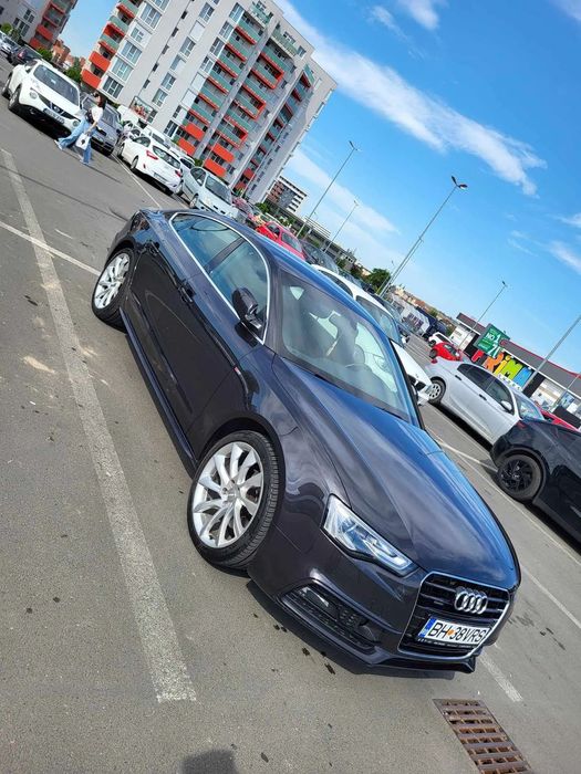 Audi A5 Audi A5 3XS-Line quattro Sportback 190 CP automat GRI (negru)