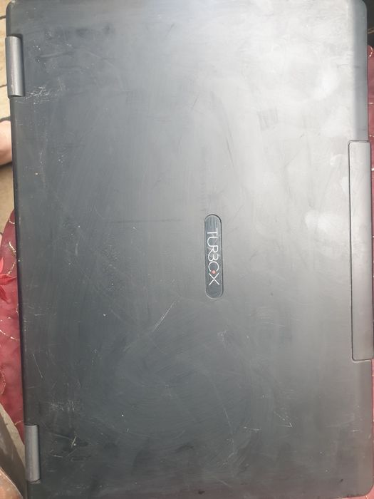 Лот от лаптопи за ремонт или части.