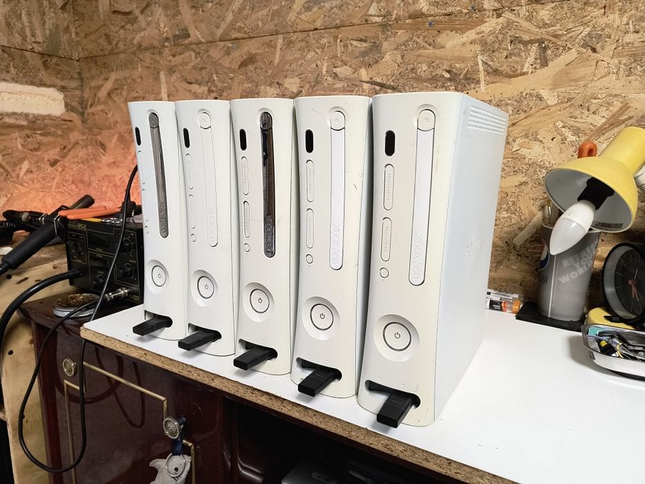 Vand console Xbox 360