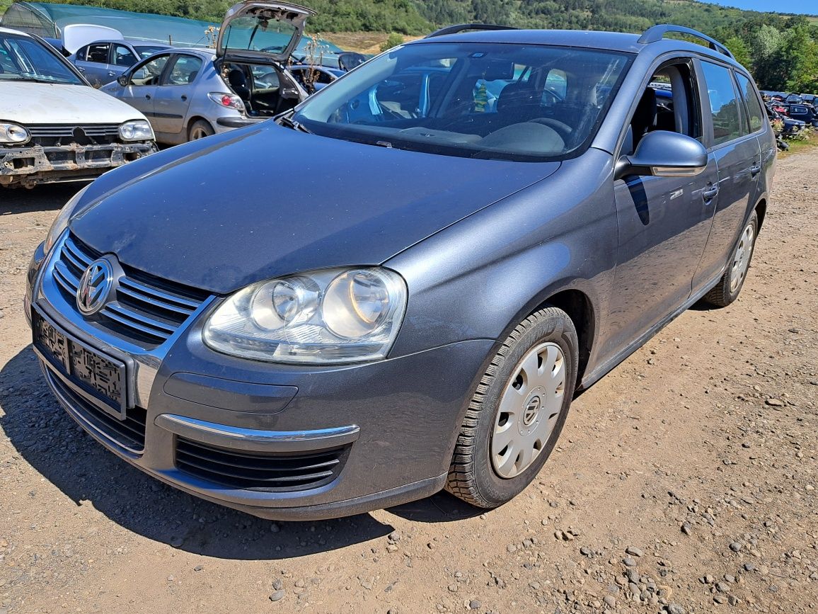 Piese/Dezmembrez VW Golf 5 Variant 1.6i-8v Tip BSE cutia Automatic