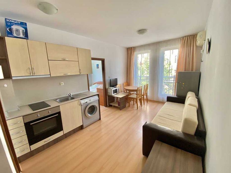 Продава се Двустаен апартамент в к.к. Слънчев бряг - 42 кв.м за 1060 €/кв.м - Снимка #2