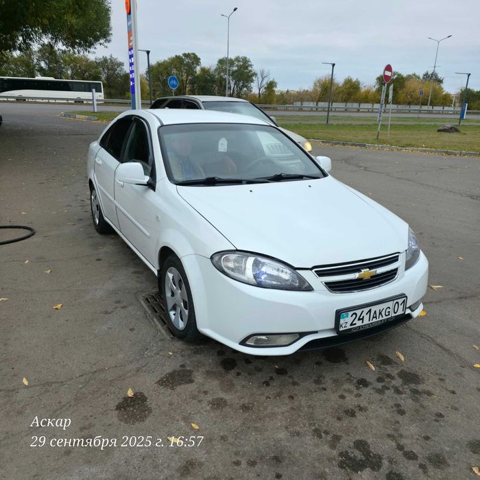 Аренда автомобиля 10'000тг. газ-бензин. Можно на выкуп.