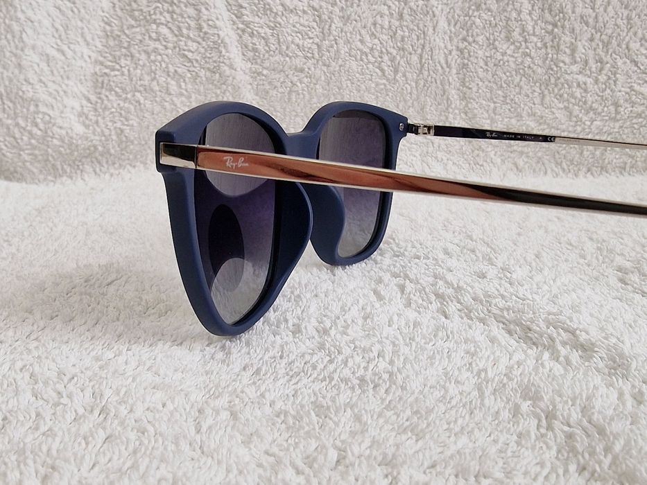 Ochelari de soare unisex Ray-Ban RB4333D- polarized