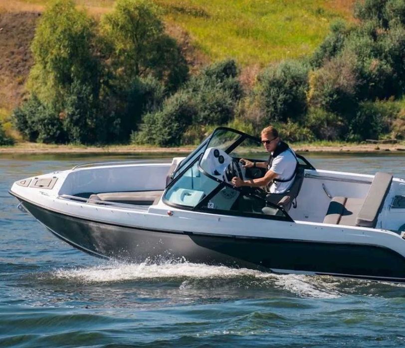 Barca aluminiu REVAL GRADE CG47 (combo)