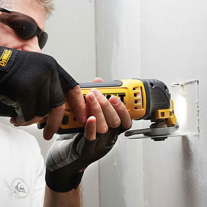Акумулаторен Мултитул / Осцилатор DeWALT DCS355N 18V XR