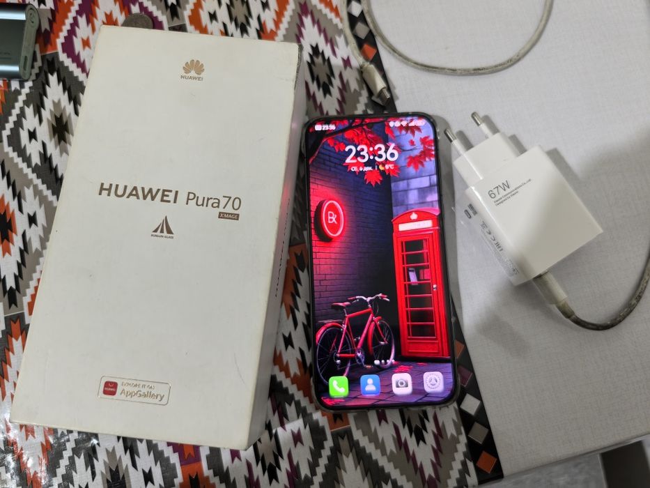 Huawei Pura 70 12/256 полный комплект