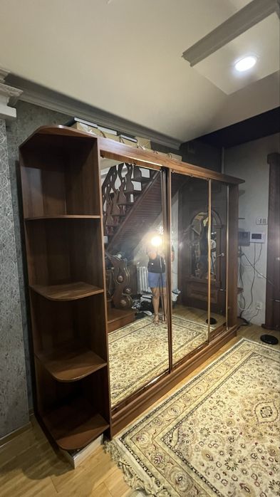 Шкаф для одежды и прочих вещей