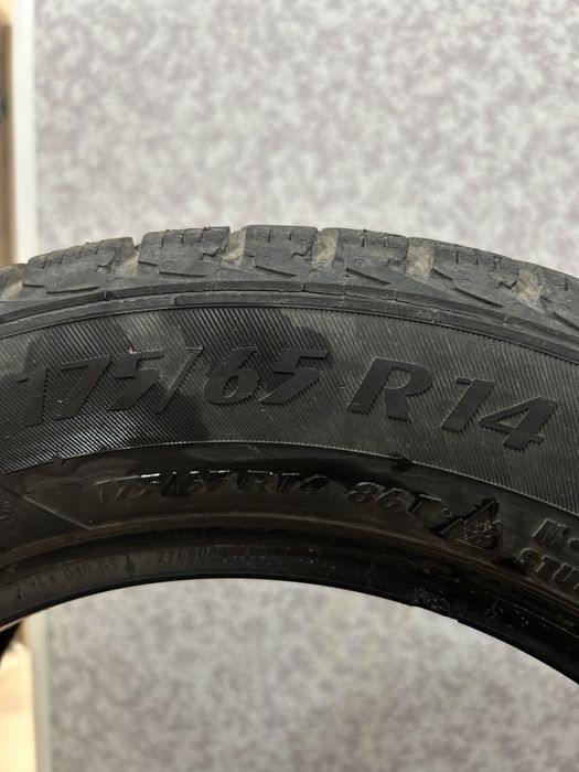 Продам Зимние шины.