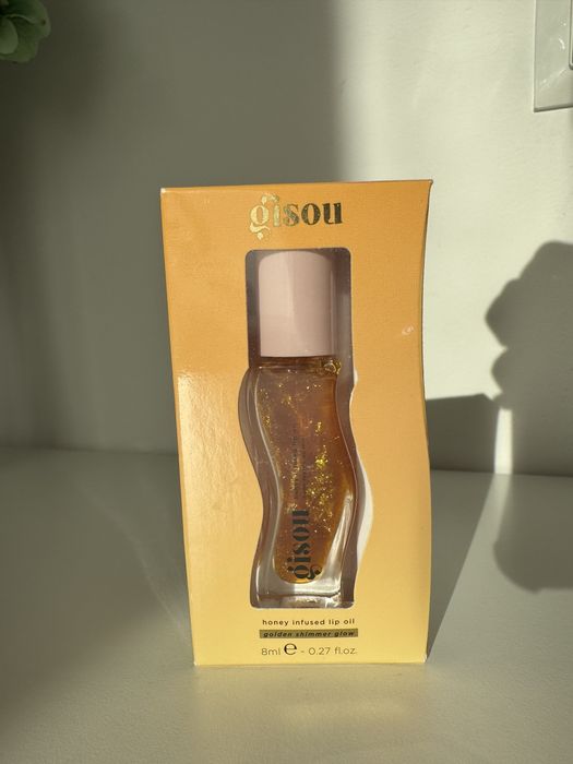 Gisou лимитирано glitter олио