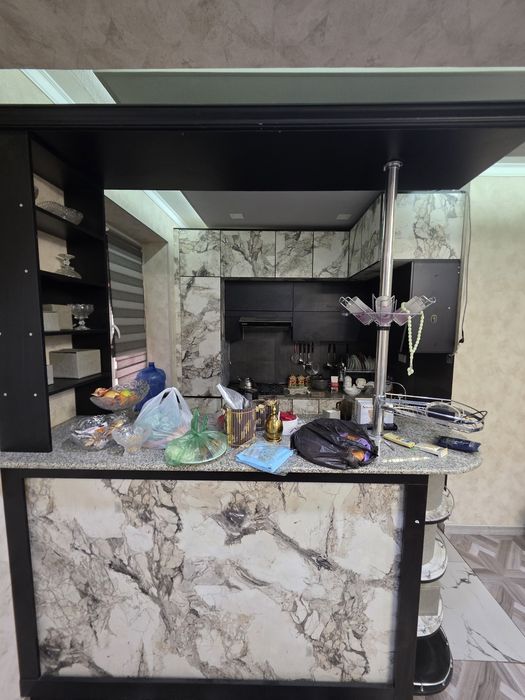 Vayeni garadok vagzal yaqin studio qilingan