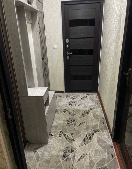 Чиланзар 7 кв 3/1/4 срочно продается