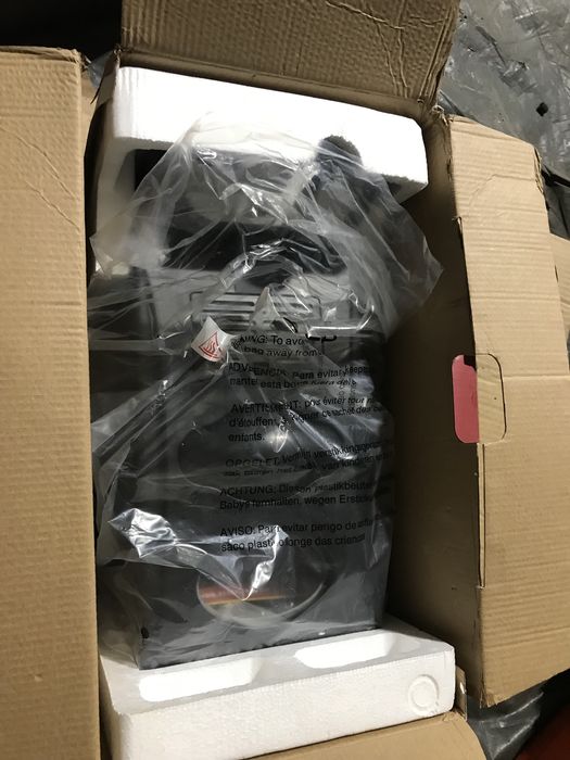 Friteuza Bestron AF357B 2000W noua